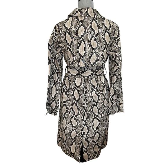 NWT Choosy Elizabeth Faux Snakeskin Coat Belted Women's Sizes M - Picture 5 of 12